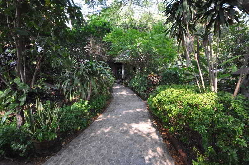 Momchailai Pattaya Retreat Εξωτερικό φωτογραφία